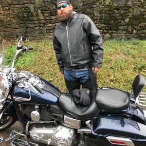 Meet your Posher, Robert